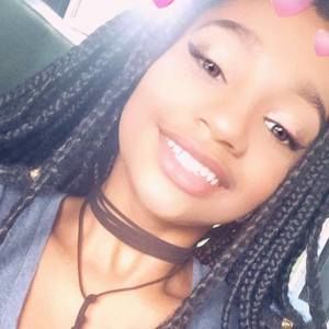 Meet your Posher, Assata